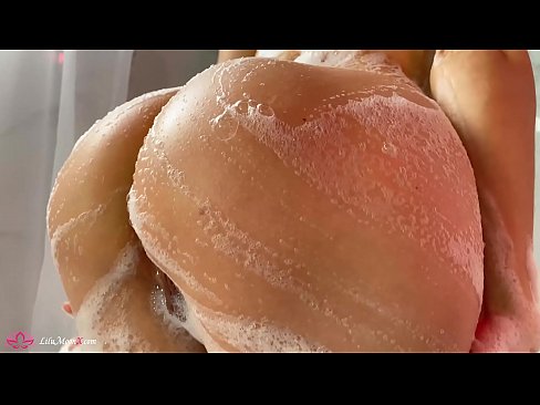 ❤️ Brunette masturbéiert Pussy mat Vibrator fir en intensiven Orgasmus an der Dusch Sluts op lb.com-fullporner.ru ☑
